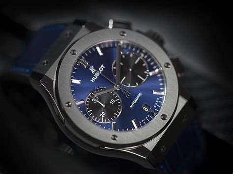 hublot bodrum blue vs classic blue|More.